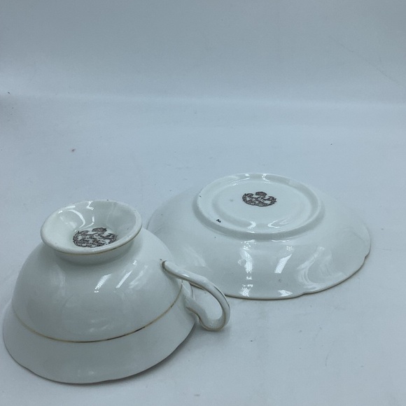 Royal Grafton England Strawberry Pale Pink Bone China Teacup and Saucer - Picture 8 of 10